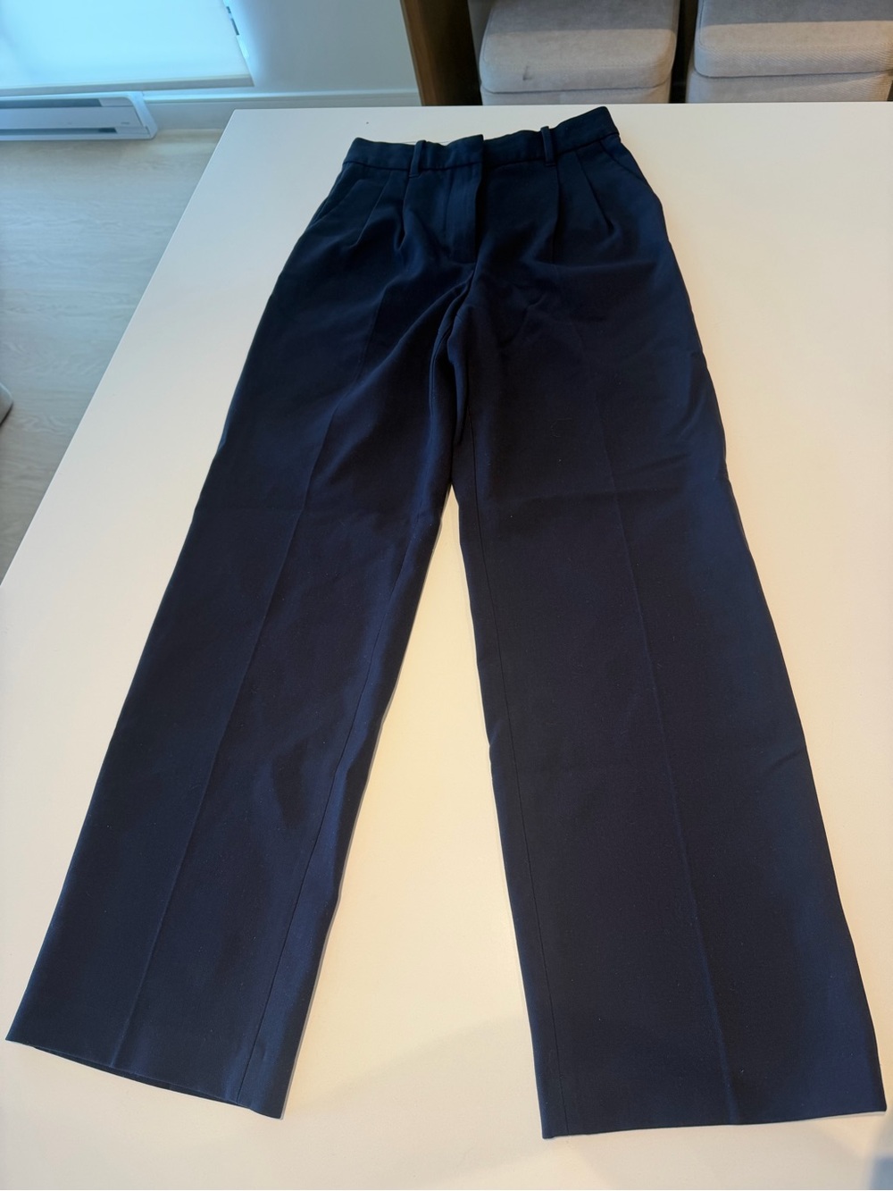 Aritiza effortless Navy Tailored Pants - Classic Straight Fit